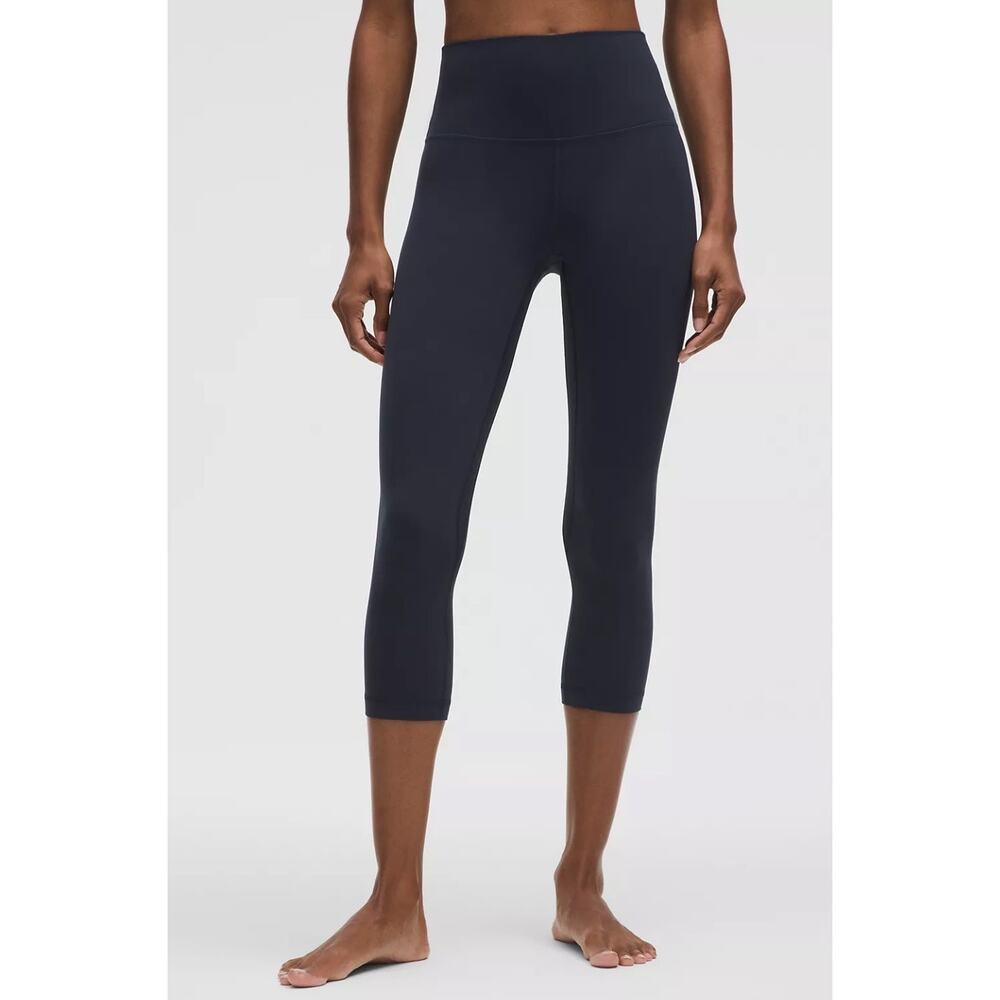 LULULEMON NAVY BLUE ALIGN HIGH RISE CROP; SIZE 10